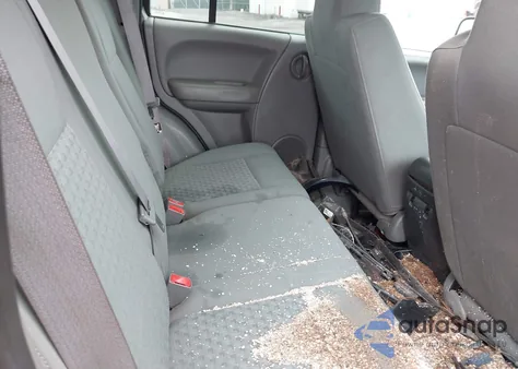 2006 Jeep Liberty Sport z USA, uszkodzony, nr VIN 1J4GL48K46W259402